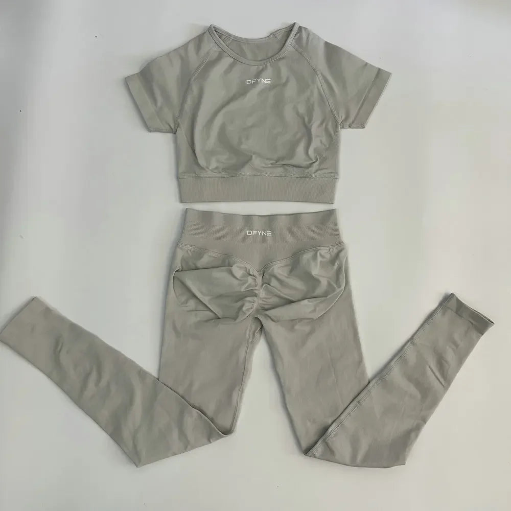 2 Piece Yoga Fitness Apparel Set